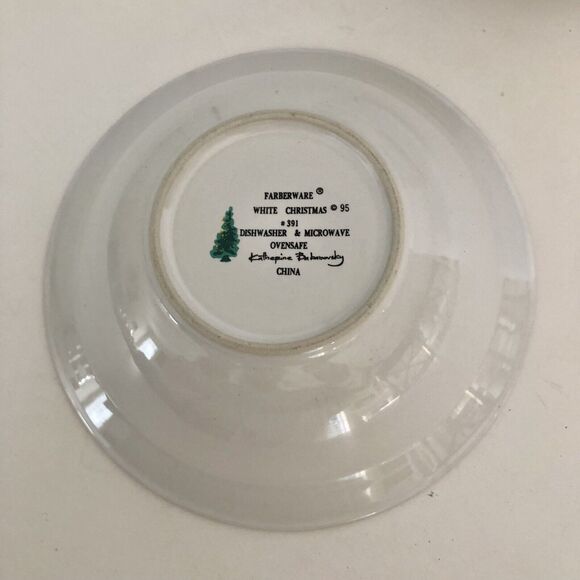 Farberware White Christmas 95 Bowl Ceral Soup Salad 7" Set of 6 pc. Katherine B - Picture 8 of 9